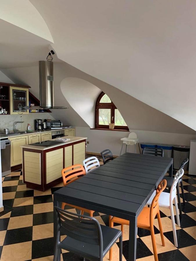 Szines Panorama Apartman بالاتوليلّي المظهر الخارجي الصورة