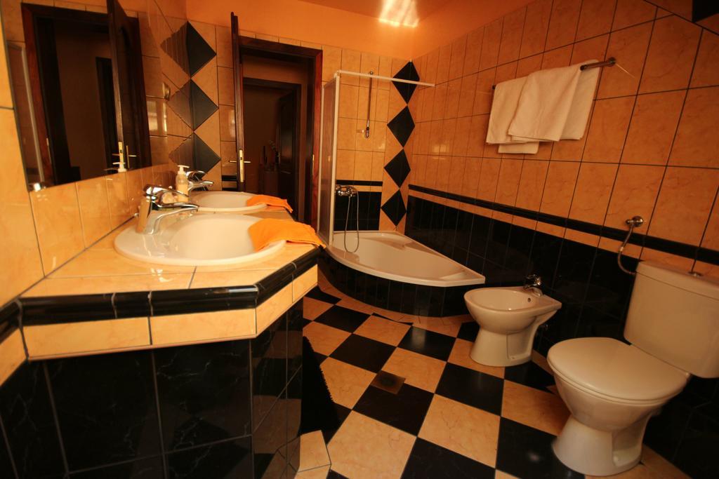 Szines Panorama Apartman بالاتوليلّي المظهر الخارجي الصورة